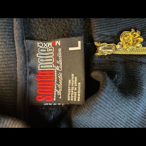 Lux Look in Southpole Zip-Up Black Sweatshirt with Gold Accents Size Large - Picture 8 of 8
